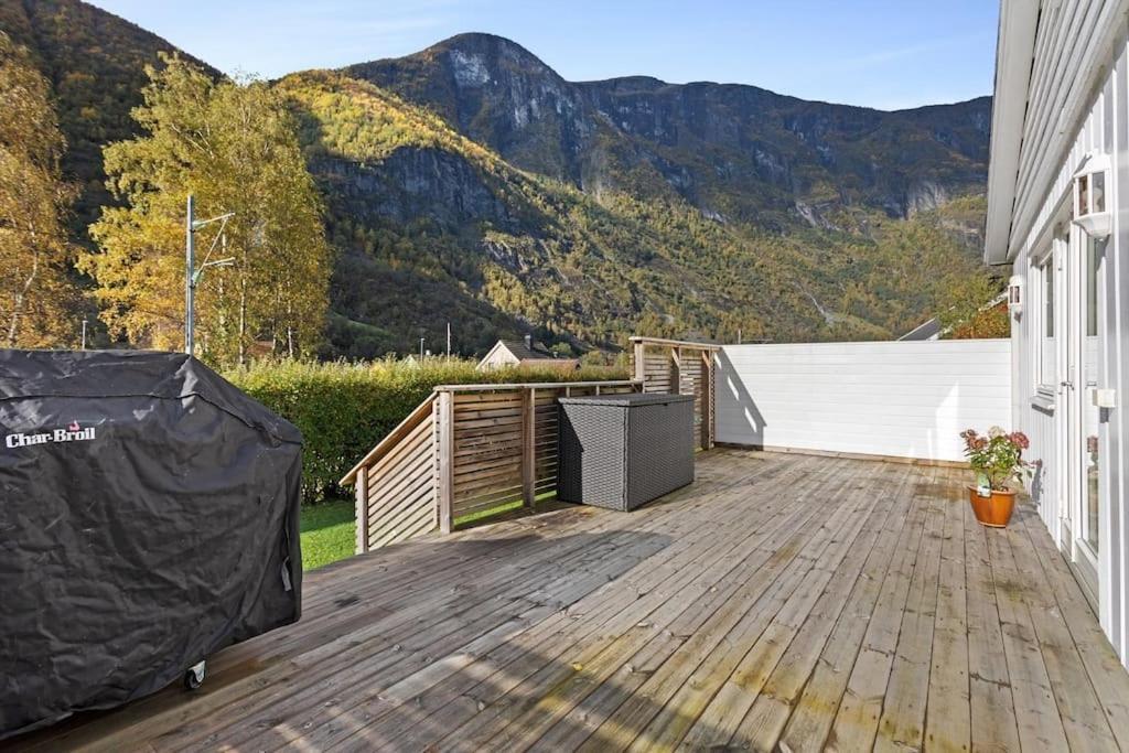 Villa Fint Hus I Flam Aurland Esterno foto